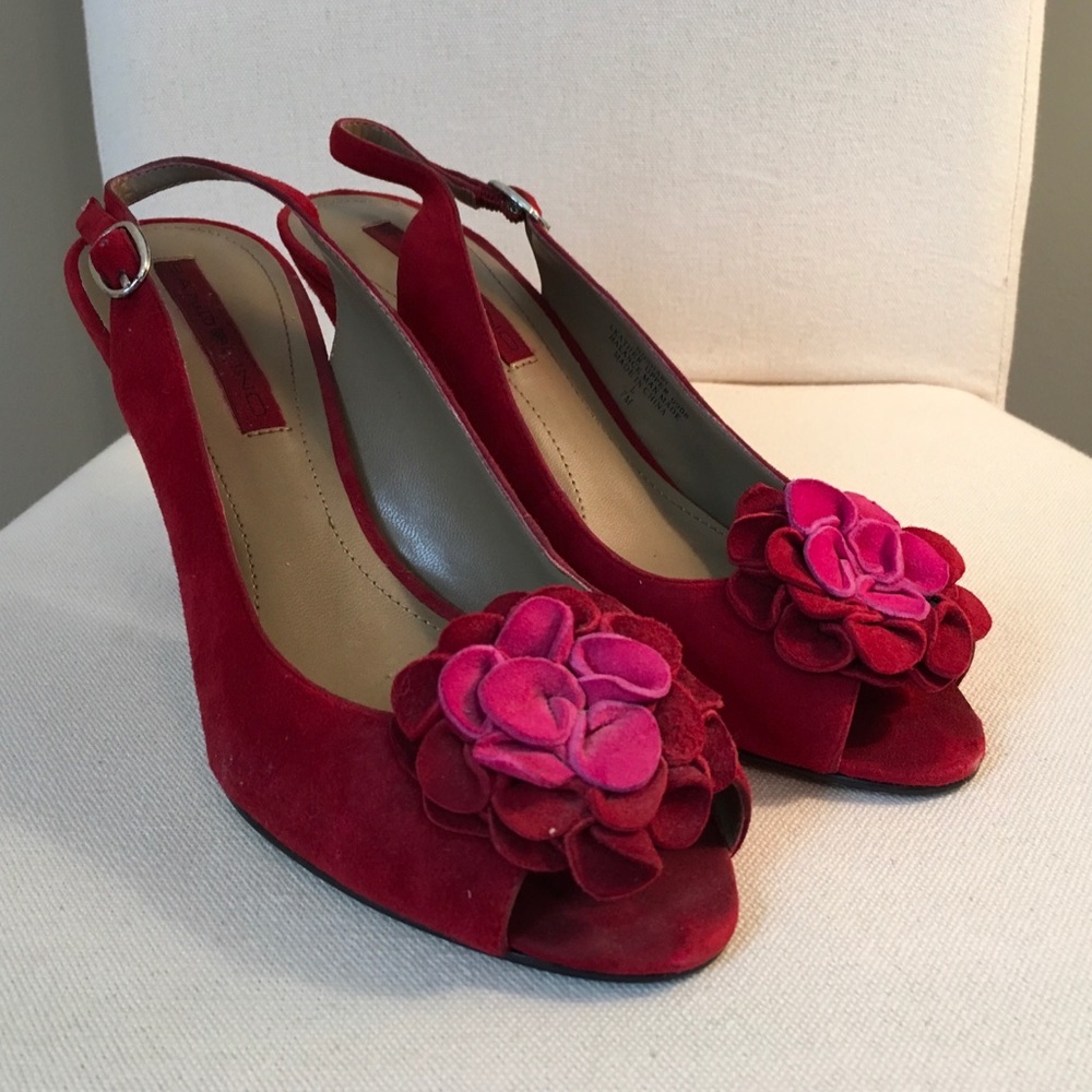 EUC red suede peep toe pumps